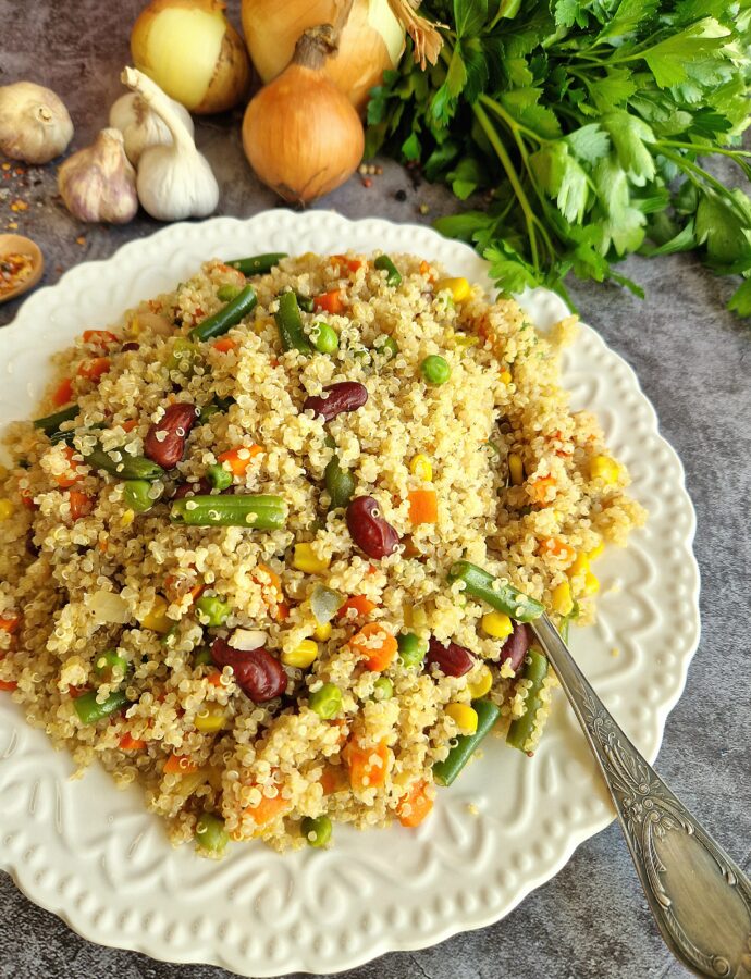 Kvinoja ar dārzeņiem un ingvera mērci